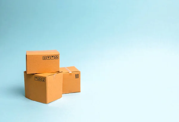 Packaging & Shipping Solutions